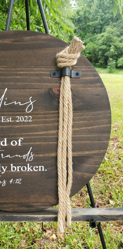 A Cord of Three Strands, Round Unity Sign, Unity Ceremony for Wedding, Custom Wedding Sign, Ecclesiastes 4 12, Wedding Knot Rope